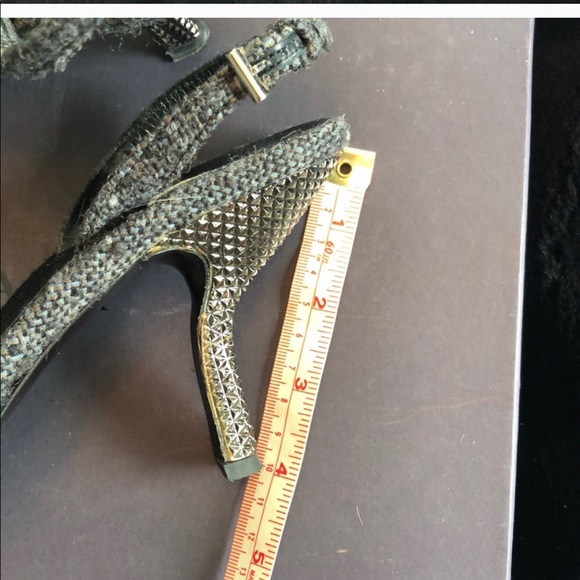 Prada sexy shoes .. - Picture 6 of 16